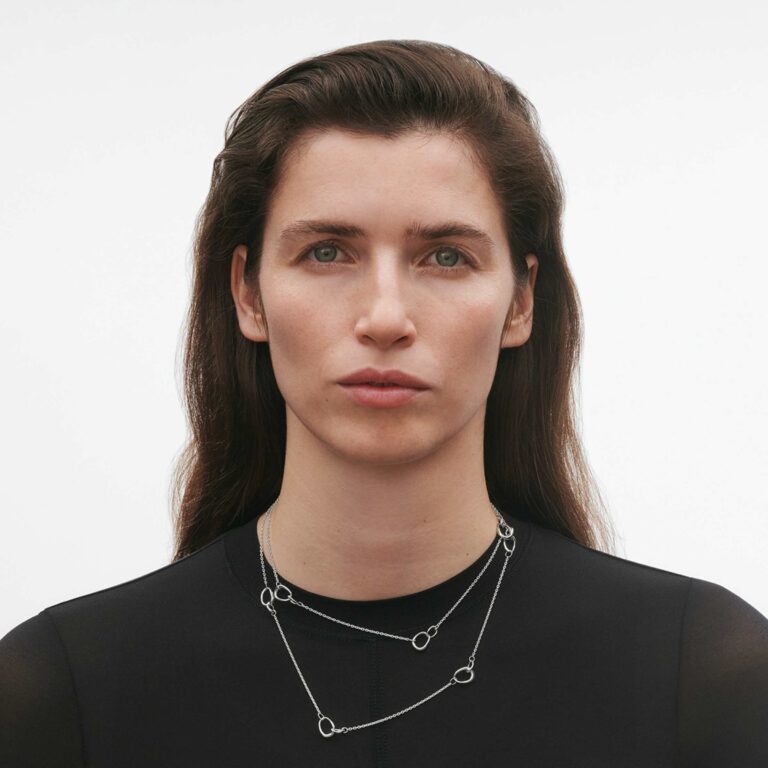 Georg Jensen "Offspring Sautoir kjede" i sølv