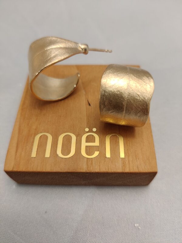 Noën «Olivia» ørering i forgylt sølv