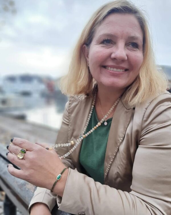 OLE LYNGGAARD COPENHAGEN Life armbånd Tropic med gult gull lås og Malakitt