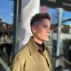 Susanne Friis Bjørner ørepynt, firkantet heng i forgylt sølv