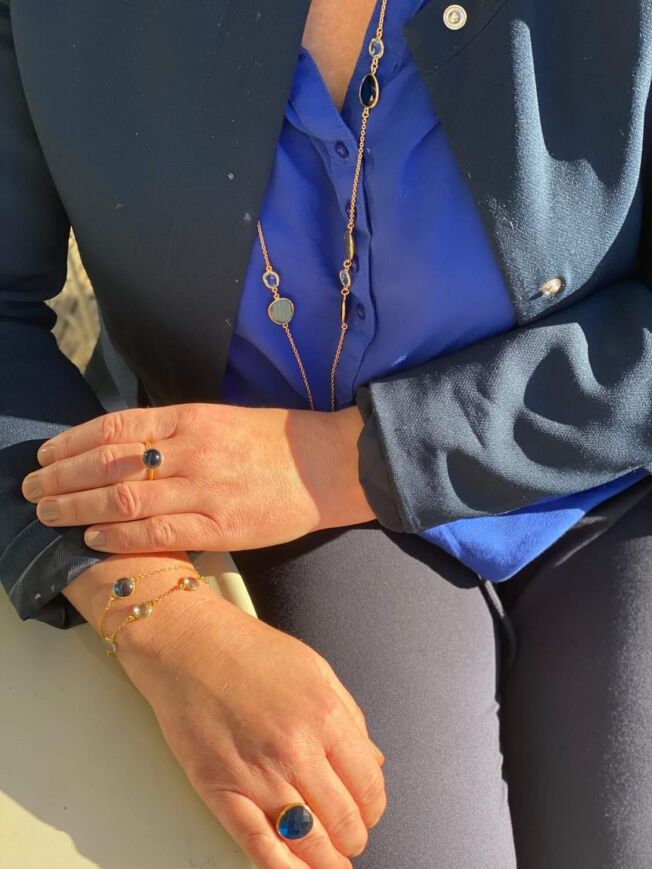 Susanne Friis Bjørner forgylt armbånd med London blue krystall