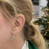 Susanne Friis Bjørner gult gull ørepynt med rund topas
