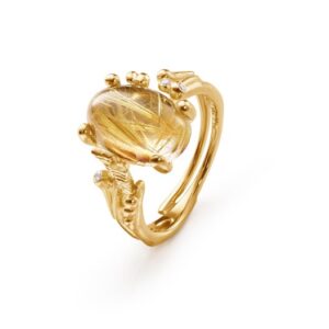 OLE LYNGGAARD COPENHAGEN  BoHo ring small i gult gull med rutilkvarts