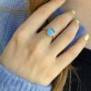 Hvitt gull ring med topas og diamanter