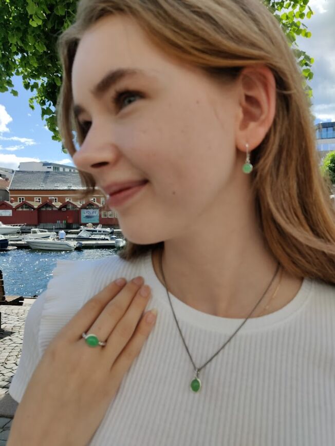 Huldreverket «Sukkertopp» ørepynt med krysopras