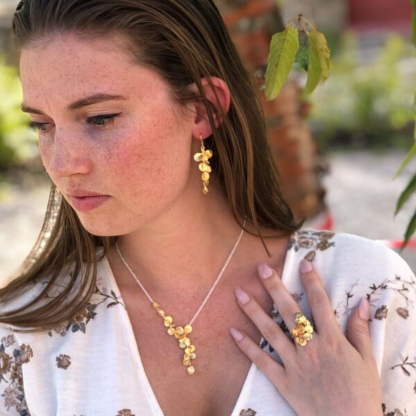 Huldreverket “Løv” forgylt sølv collier