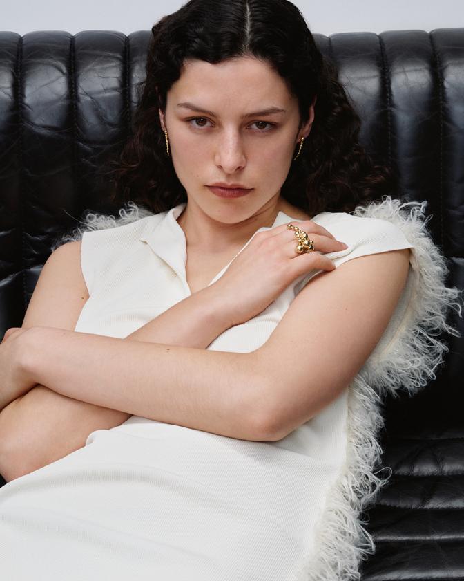 Georg Jensen «Moonlight Grapes ring» i gult gull med diamanter