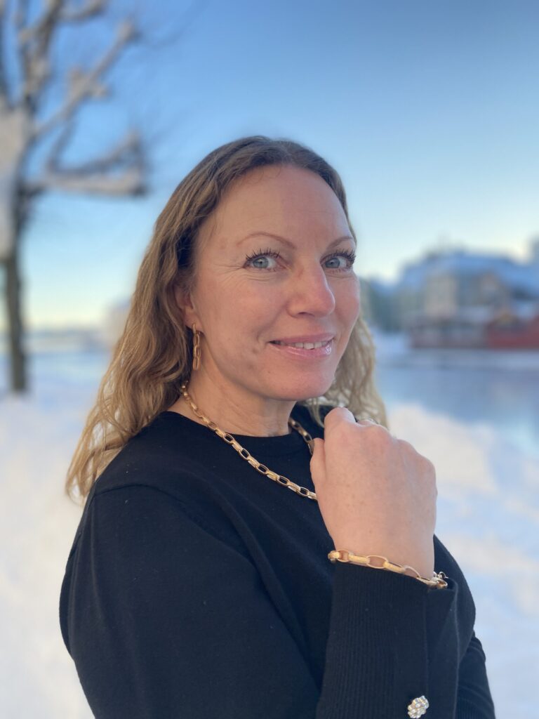Stardust Collier Matte Rolo armbånd i forgylt sølv