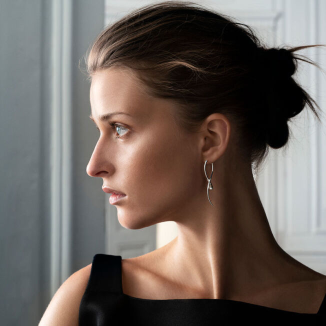 Georg Jensen "MERCY, lang ørering"