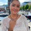 By Birdie "Elisabeth Cabochon" ring i sølv med gult gull detaljer og stener