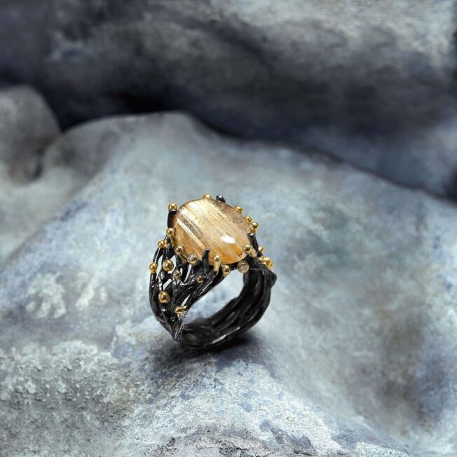 By Birdie "Ponte Rutile" ring i sølv med rutilkvarts, gult gull detaljer og diamanter