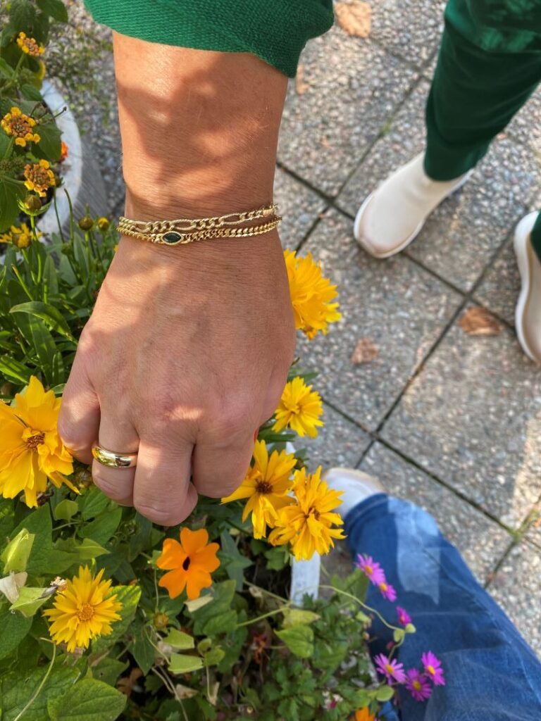 Armbånd, "Rio Radiance" i forgylt sølv med mørk grønn c.zirkonia