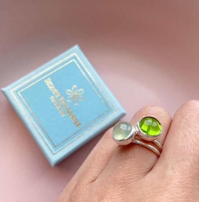 Susanne Friis Bjørner ring i sølv med phrenite, liten
