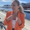 Birdie "Jaqueline" kjede i sølv med gult gull detaljer og diamanter