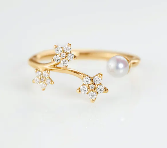 OLE LYNGGAARD COPENHAGEN Shooting Stars ring med diamanter og perle