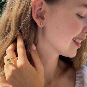 Stellini og Shine serien fra Noën . Lekre fargede edelstener, sammen med diamanter fattet i fairtrade gull