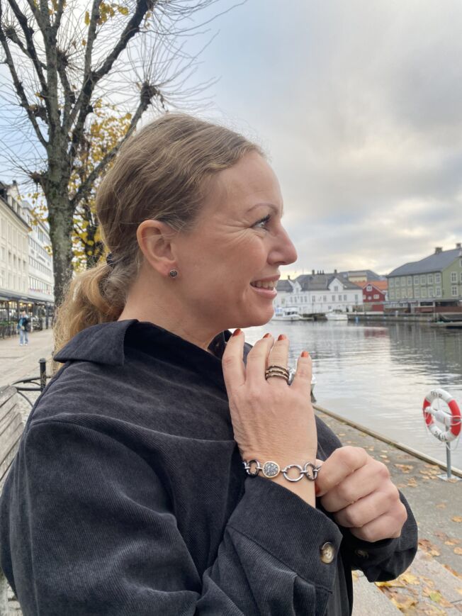 By Birdie "Orion Topka" armbånd i sølv med gult gull detaljer og diamanter