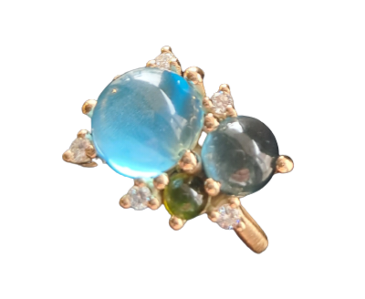 Noën "Stellini" large ring i gult gull, med diamanter topas, London blå topas og turmalin