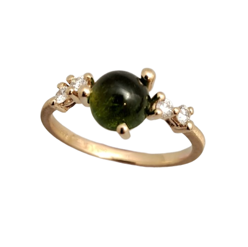 Noën "Stellini" medium ring i gult gull, med diamanter og grønn turmalin