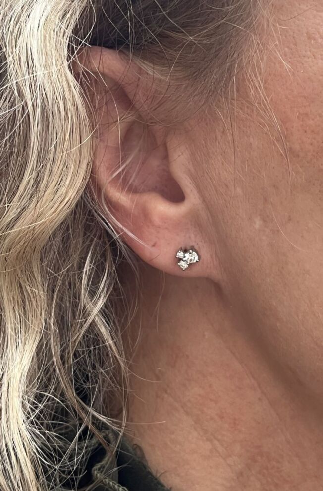 EC 1914 ørepynt "Limited edition" i hvitt gull med diamanter