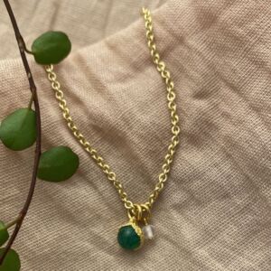 Ulrikke Vogt "Jade bead bracelet" armbånd i forgylt sølv med jade