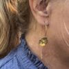 Ulrikke Vogt "Valmue Hook earring small" i forgylt sølv