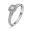 Hvitt gull rosettring med diamanter 0,38 W.SI