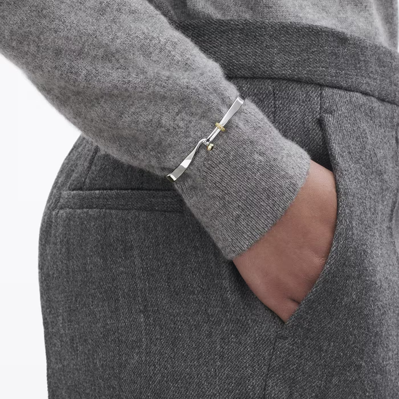 TORUN_BRACELET_20001908 Georg Jensen "Torun" armring i sølv med gult gull og champagnefargede diamanter