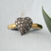By Birdie Ring Victoria Heart Pavé i oksidert sølv med gult gull detaljer og diamanter