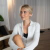 Frida Leonore Current studs i forgylt stål