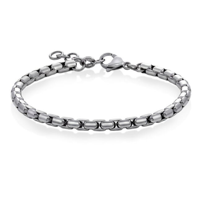 Armbånd i stål i et mønster som kalles ur
