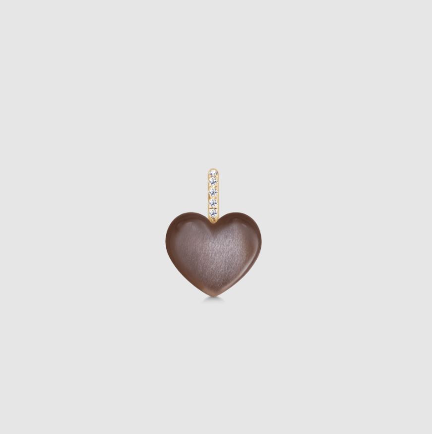 Julie Sandlau Luna Love pendant i gult gull med chocolate moonstone og diamanter